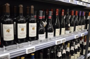 KIT EASYPULL pour vin et bière - 1 tablette - Lg 1330 mm - Prof 500 mm